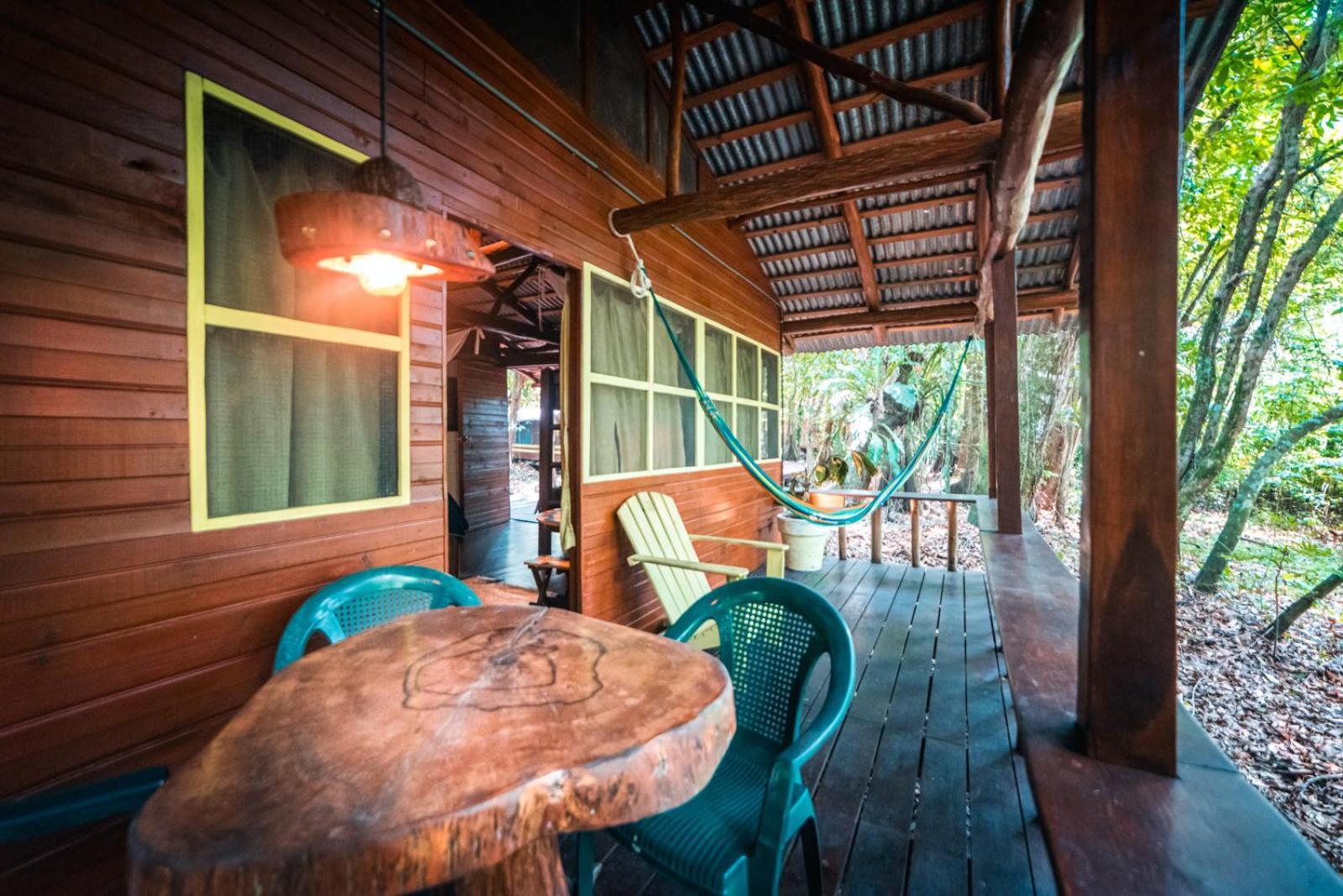 Hotel Casa Perico Rio Dulce Town Esterno foto