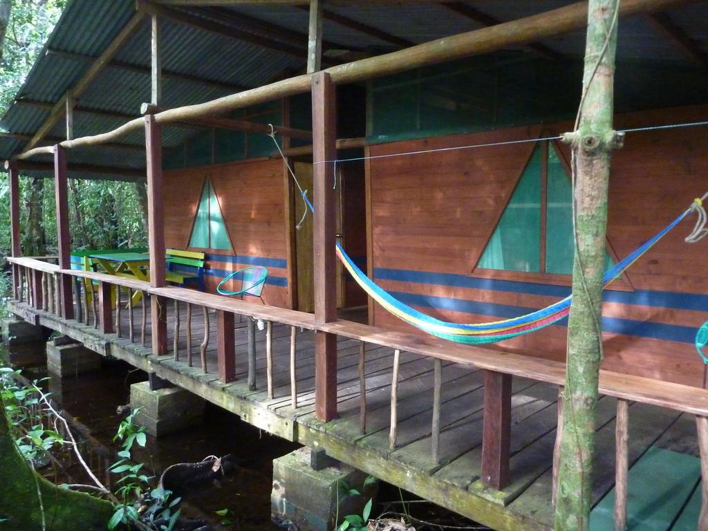 Hotel Casa Perico Rio Dulce Town Camera foto